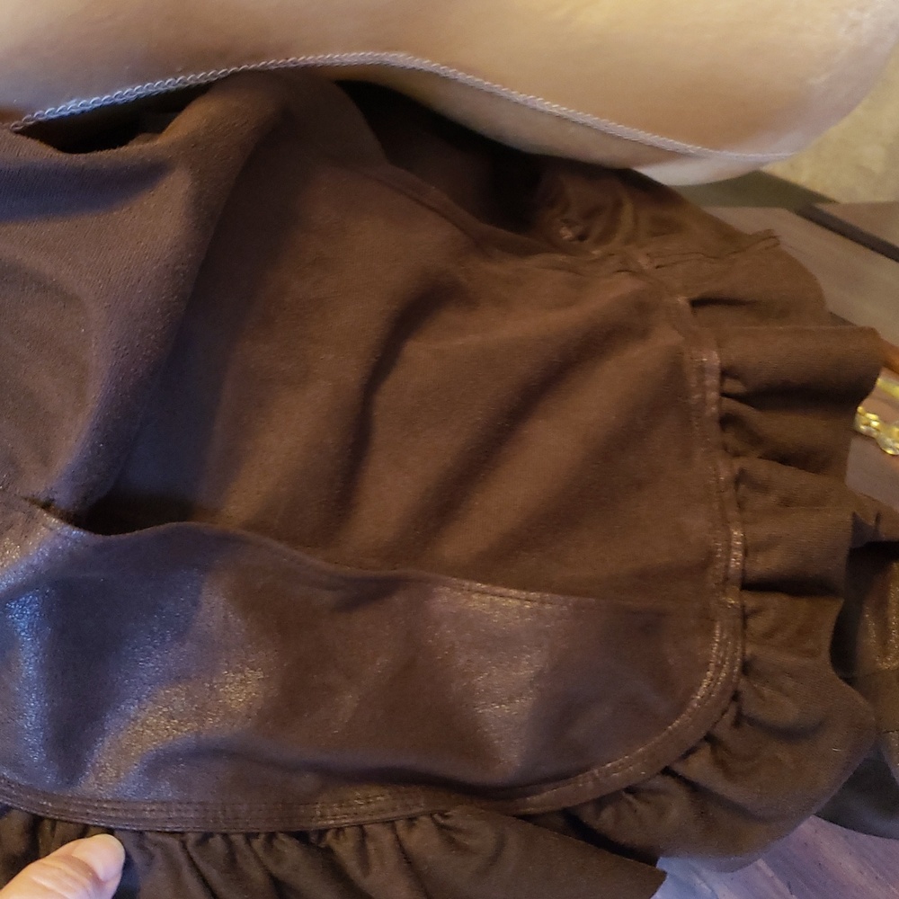 Elegant Brown Ruffled Women's Jacket - Picture 6 of 8